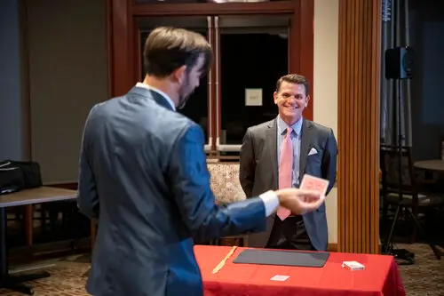 Adam Stone - Card Magic